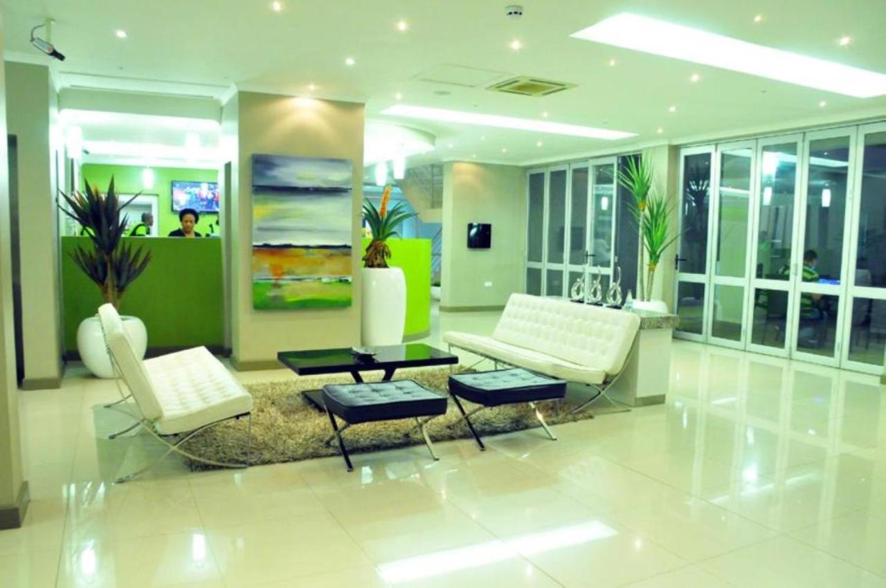 Travelodge Gaborone Extérieur photo