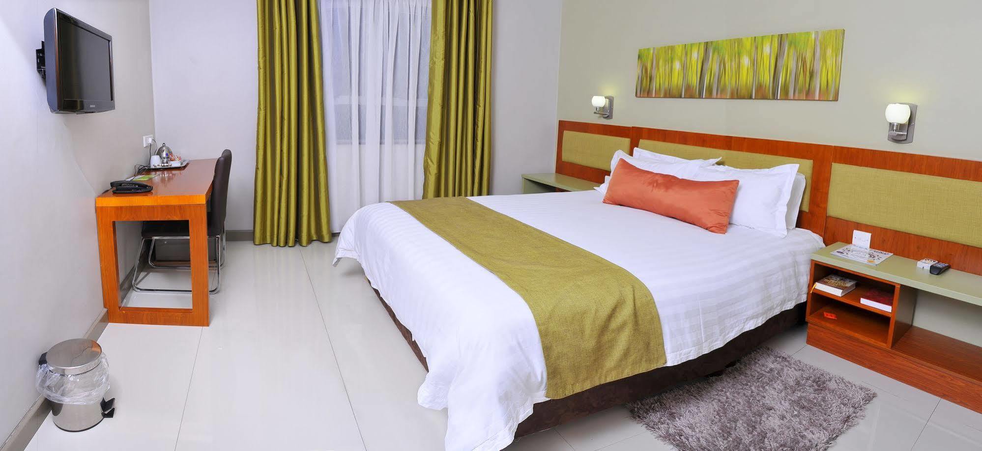 Travelodge Gaborone Extérieur photo