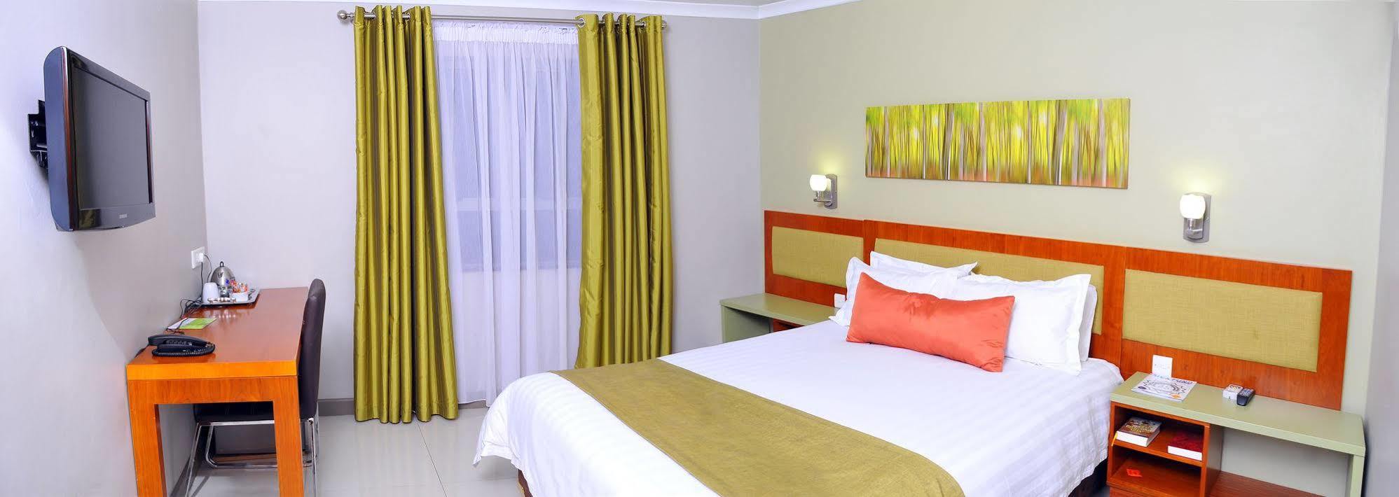 Travelodge Gaborone Extérieur photo